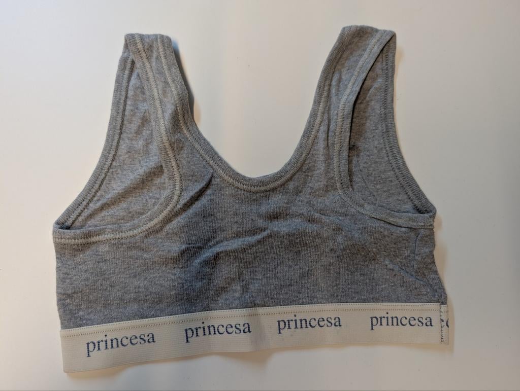 Maillot de corps et haut court Princesa pour filles de 10 an, Enlèvement ou Envoi, Princesa, Comme neuf, Vêtements de nuit ou Sous-vêtements