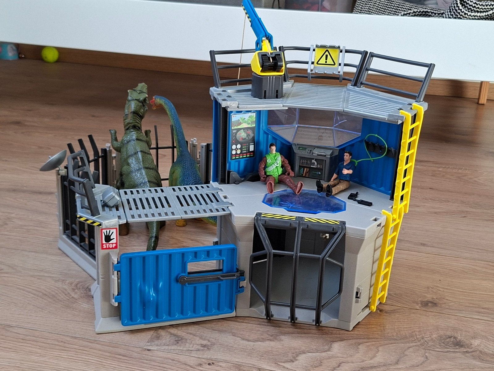 Schleigh onderzoekscentrum dino, Ophalen