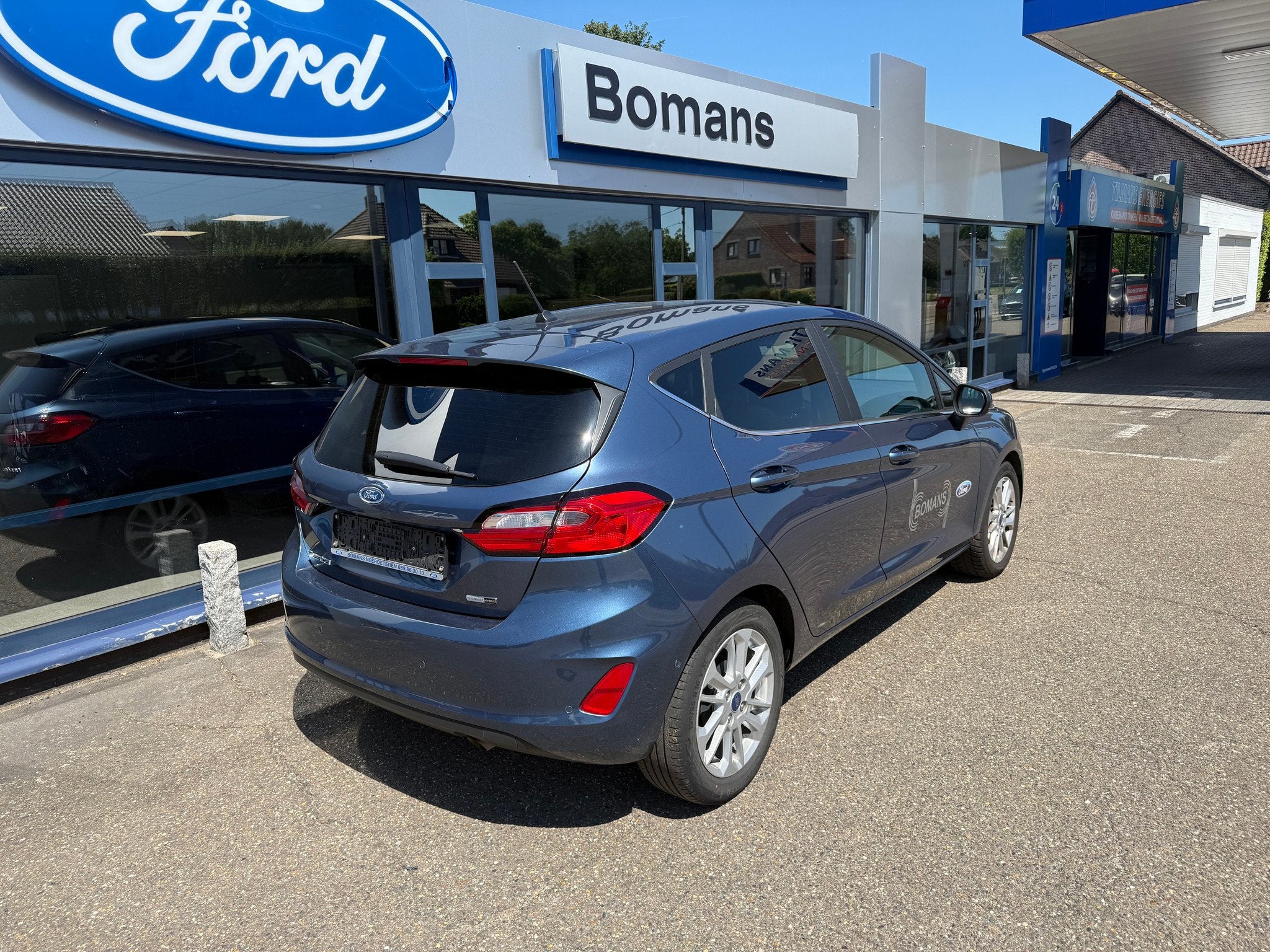 Ford Fiesta Titanium 1.0I MHEV 125PK VERLENGAR 02/29 100.000, Auto's, Voorwielaandrijving, Stof, Gebruikt, Blauw