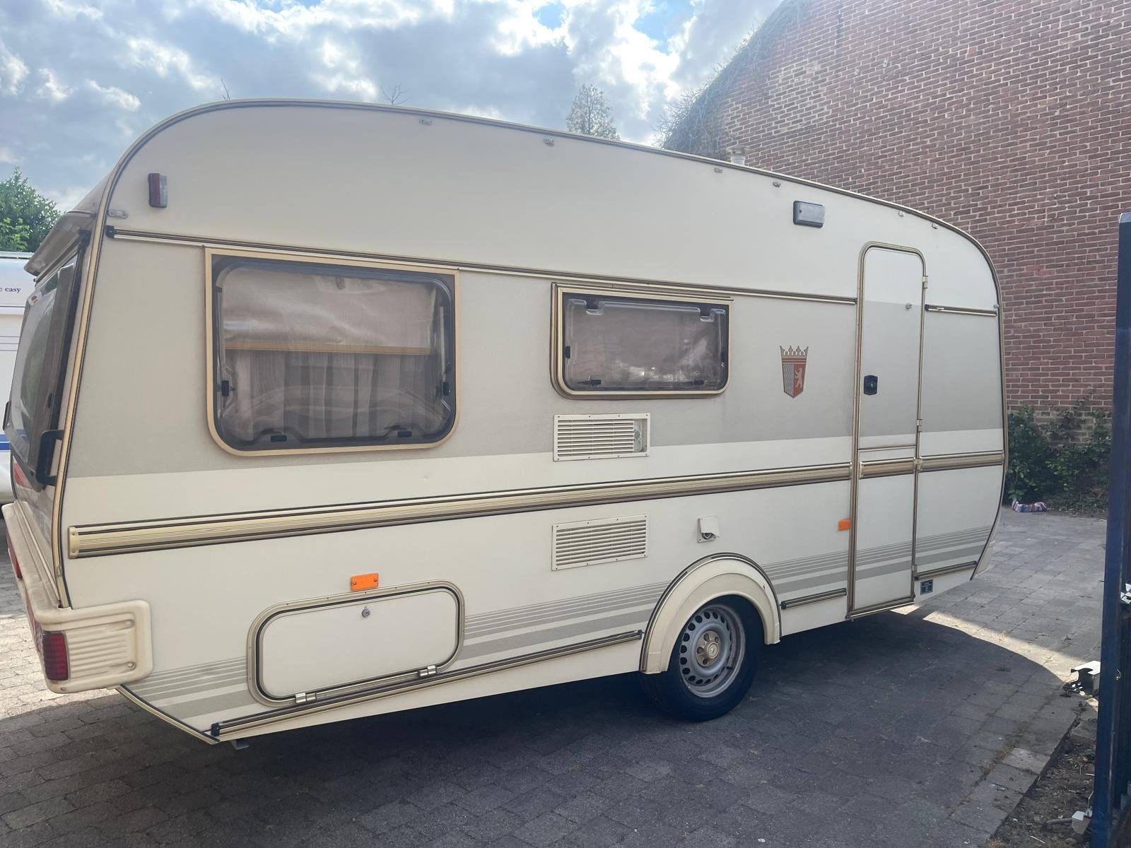 Caravan tabbert 450 comtesse, Jusqu'à 4, 4 à 5 mètres, Tabbert, 750 - 1000 kg