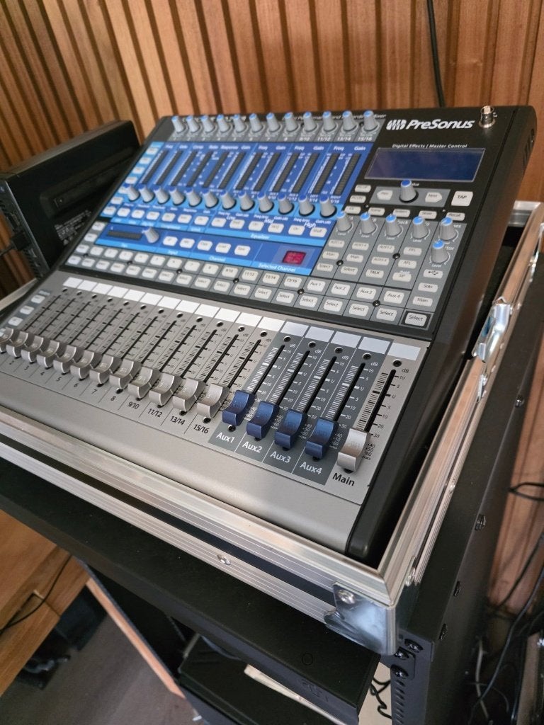 Presonus Studiolive 16.0.2 USB digitale en Live mixer, Ophalen, Nieuw, 10 tot 20 kanalen, Microfooningang