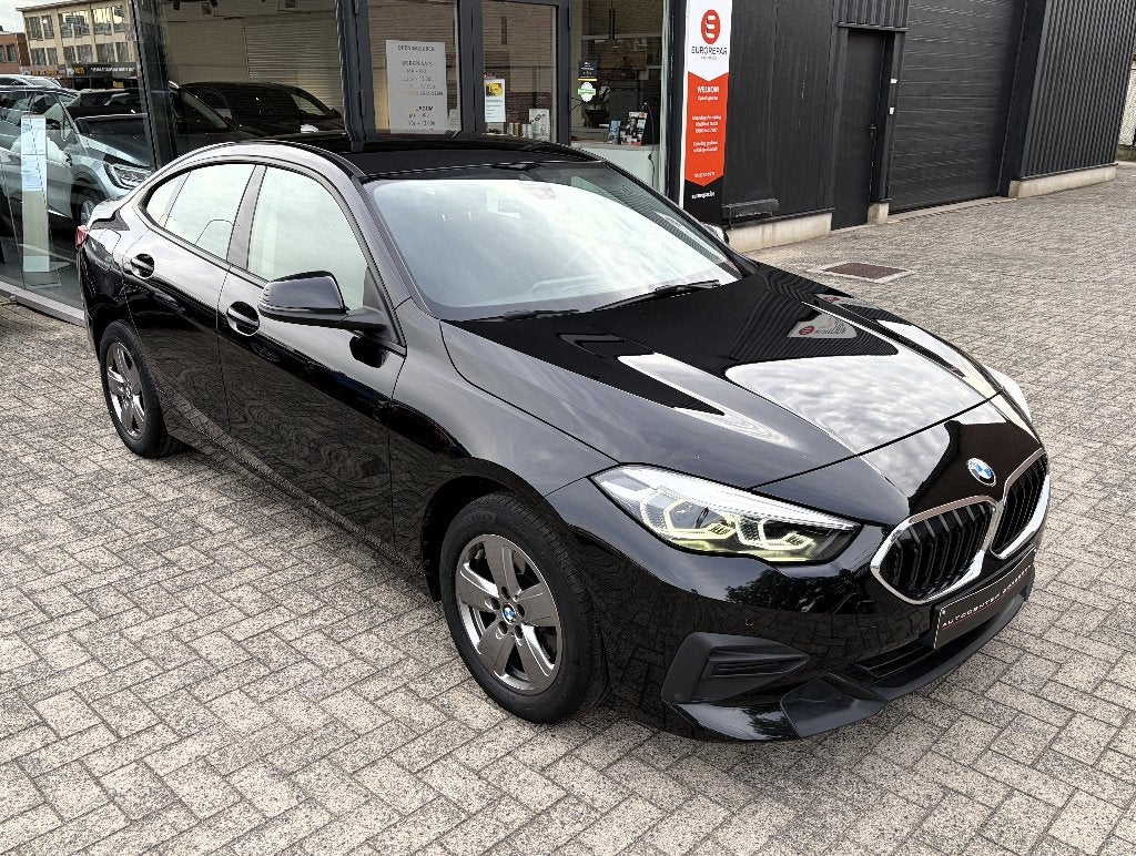 BMW 216dA Gran Coupé - CARPLAY, Auto's, Stof, Zwart, https://public.car-pass.be/vhr/0810d0fd-524b-42e7-969f-d3dbcd1cdd24, 5 deurs