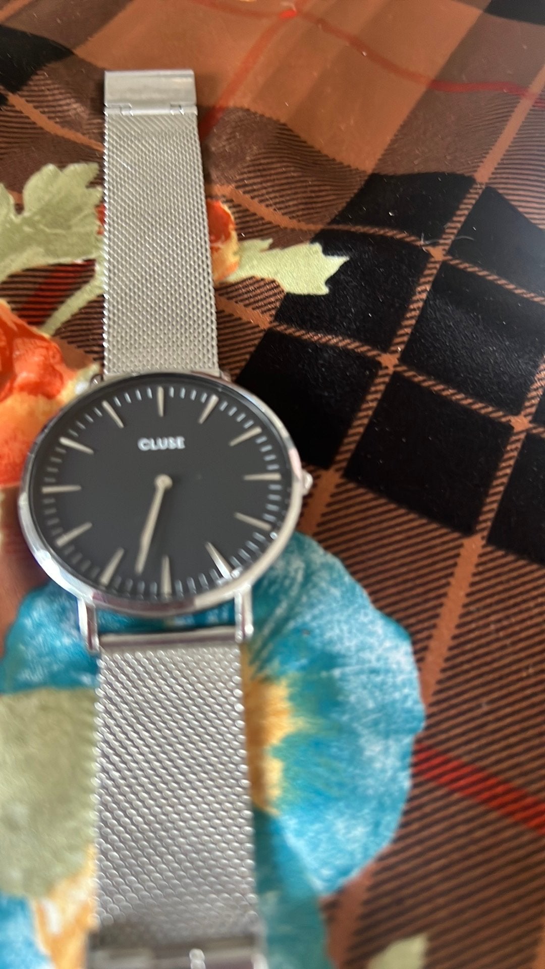 Montre cluse, Bijoux, Sacs & Beauté, Enlèvement ou Envoi, Comme neuf