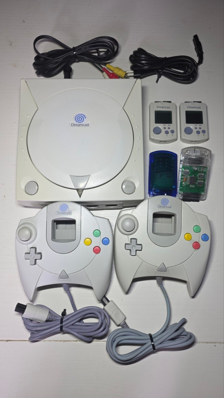 Console sega dreamcast + 3 vmu+2 manettes+ vibreur, Avec carte mémoire, Enlèvement ou Envoi, Saturn ou Dreamcast, Comme neuf