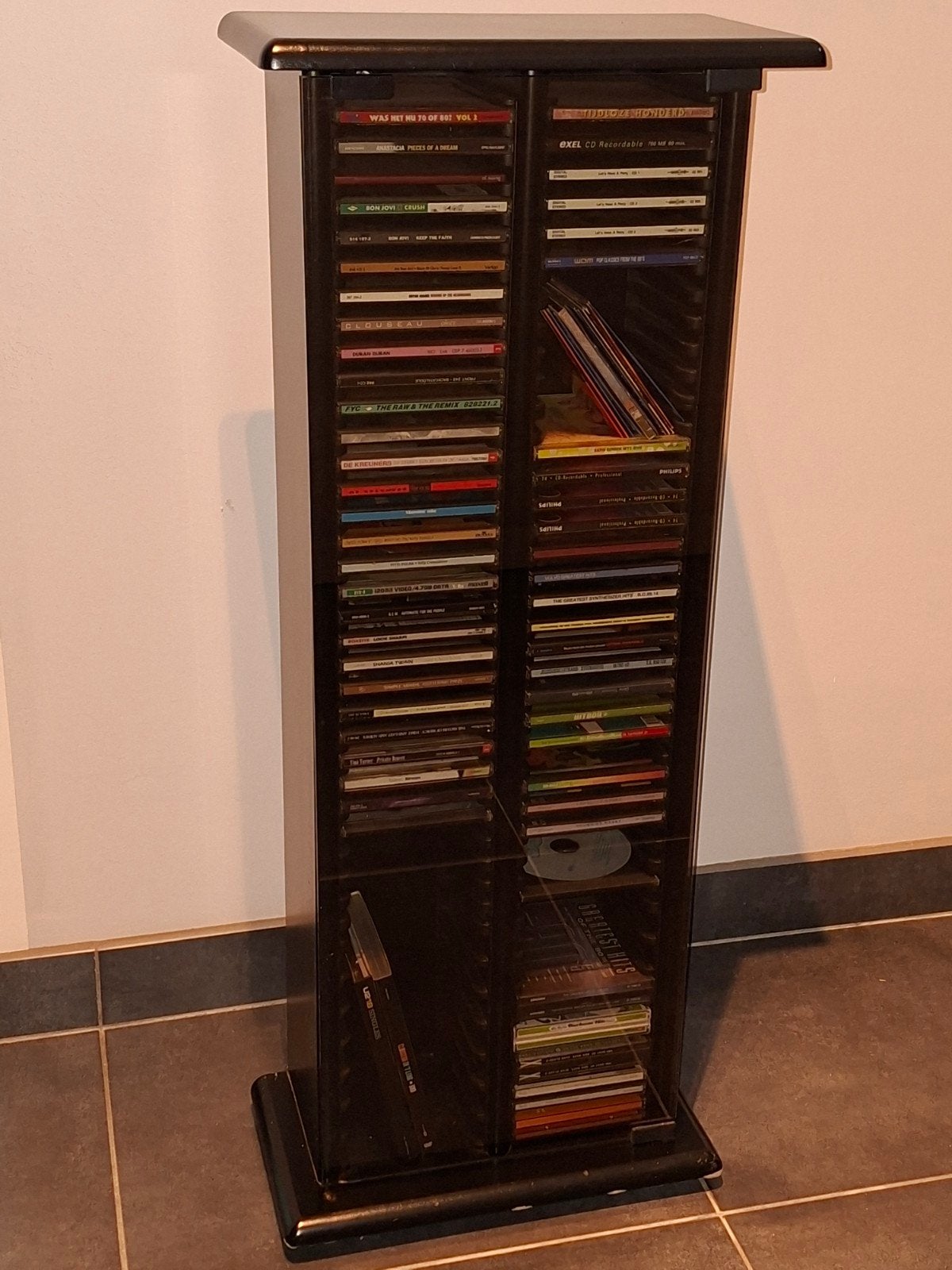 CD kast, Ophalen, Cd's