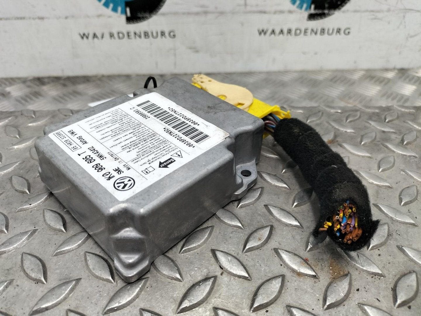 VOLKSWAGEN GOLF COMPUTER ECU 1K0909605T 2008, Enlèvement ou Envoi, Utilisé, ARN reconnu
