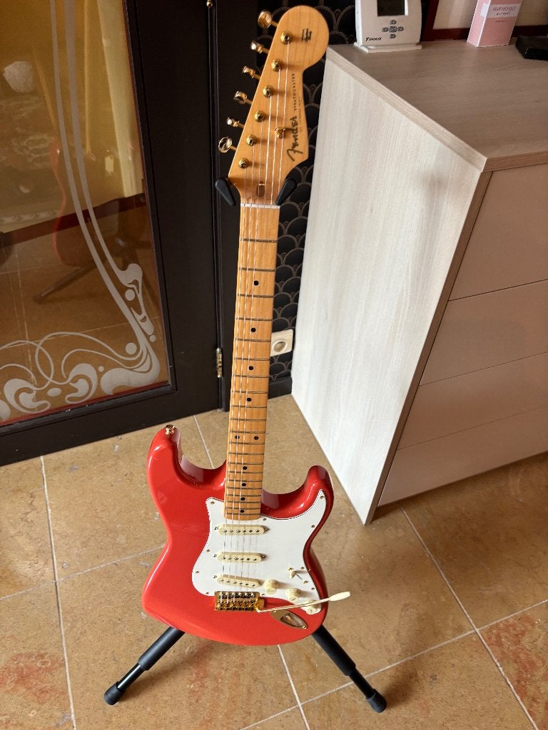 Fender Stratocaster Hank Marvin, Muziek en Instrumenten, Snaarinstrumenten | Gitaren | Elektrisch, Ophalen, Zo goed als nieuw