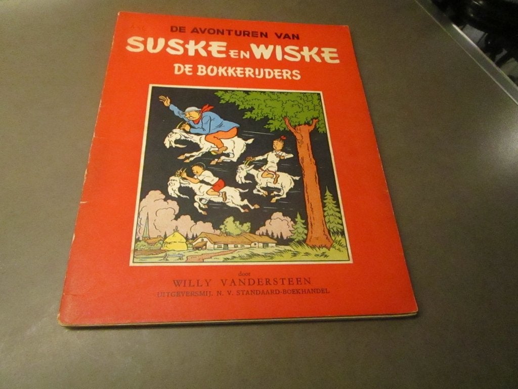 Suske en Wiske - De bokkerijders - 1956 - 1e druk, Boeken, Gelezen, Willy Vandersteen, Eén stripboek, Ophalen of Verzenden