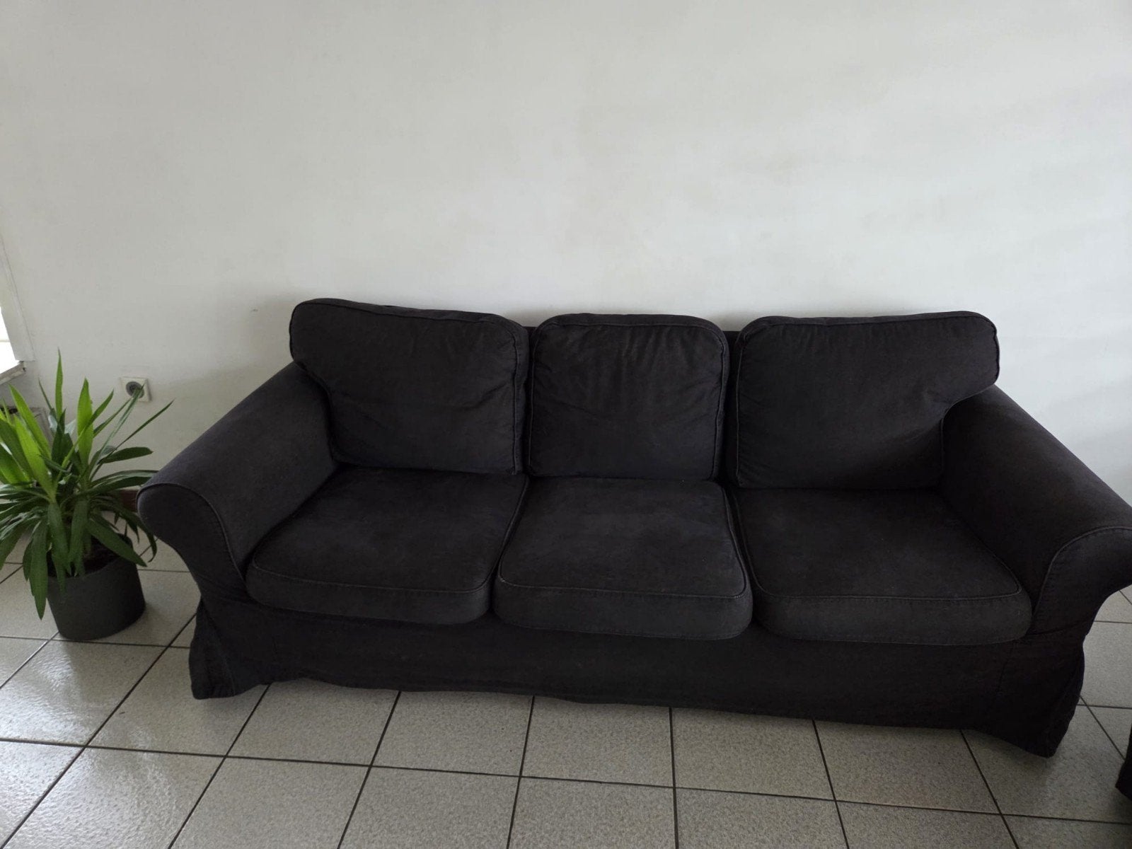 IKEA Ektorp 3-zitsbank – Zwart – Nette staat, Ophalen, Driepersoons, 75 tot 100 cm, Zo goed als nieuw