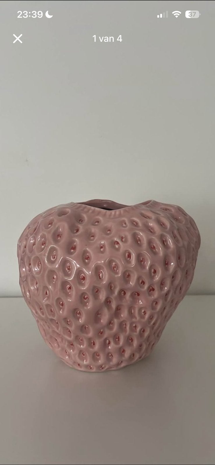 Aardbeienvaas, Ophalen, Zo goed als nieuw