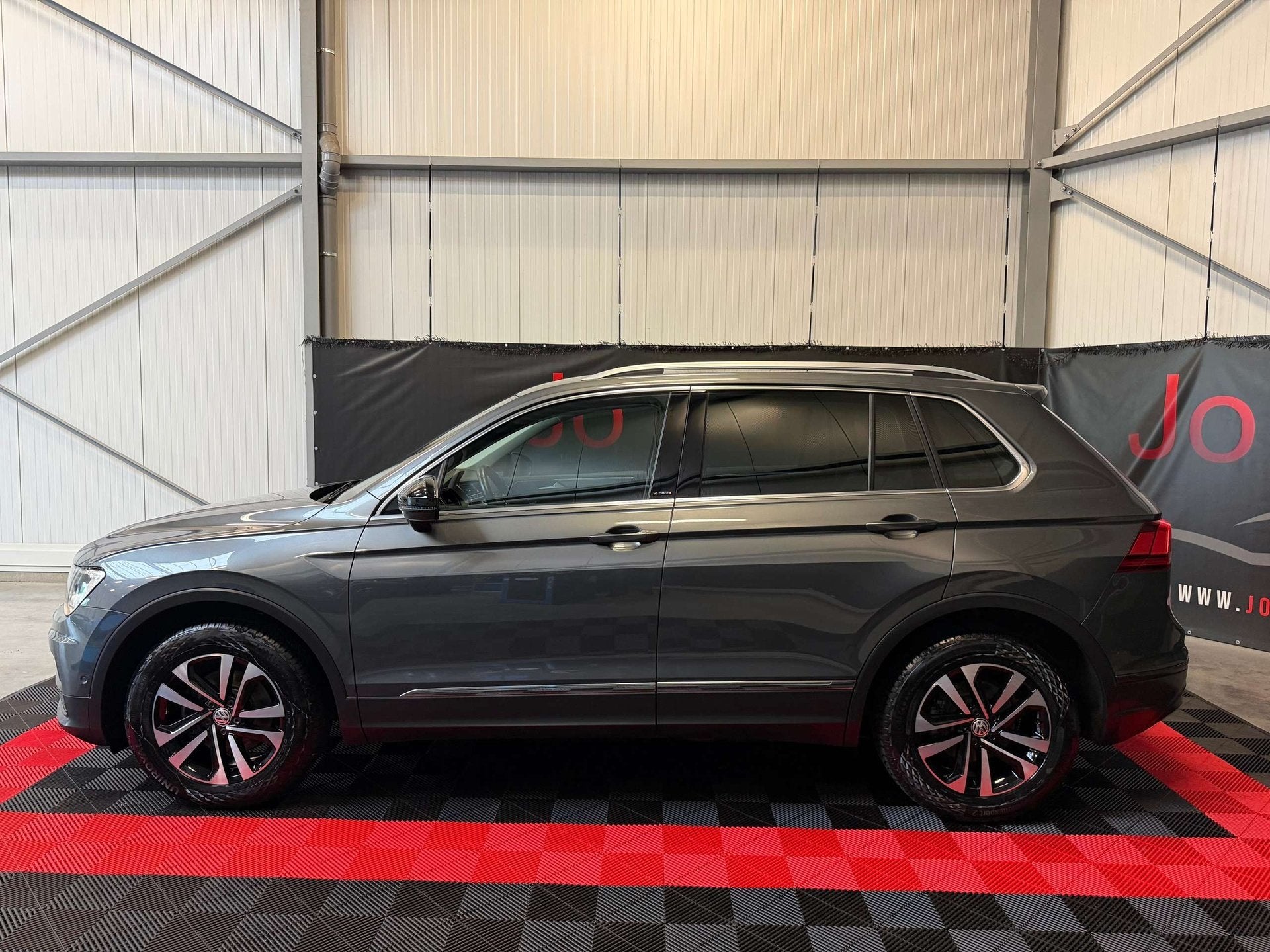 Volkswagen Tiguan Tiguan/1.5/TSI/IQ Drive/DSG/Leder/Camera/P, Auto's, Automaat, 4 cilinders, Navigatiesysteem, Bedrijf