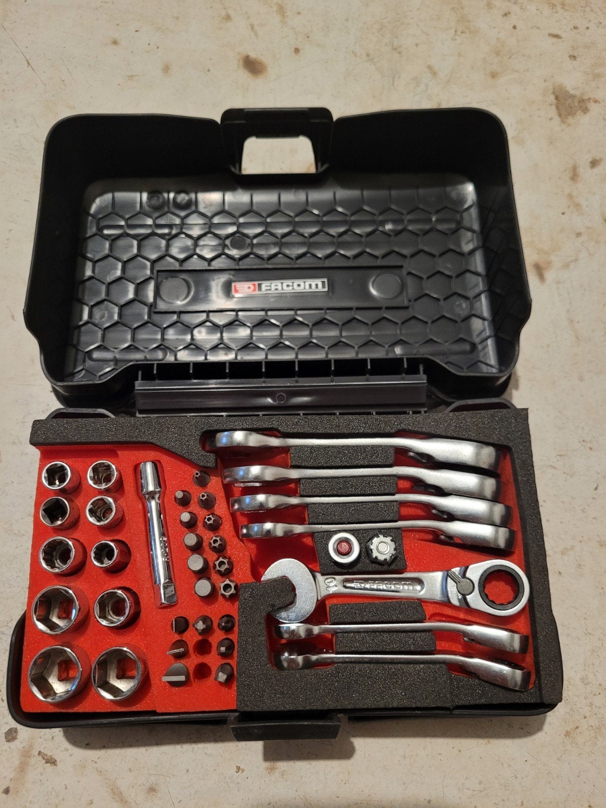 Coffret FACOM 467BS BOX – clés à cliquet + douilles – 40 piè, Enlèvement ou Envoi