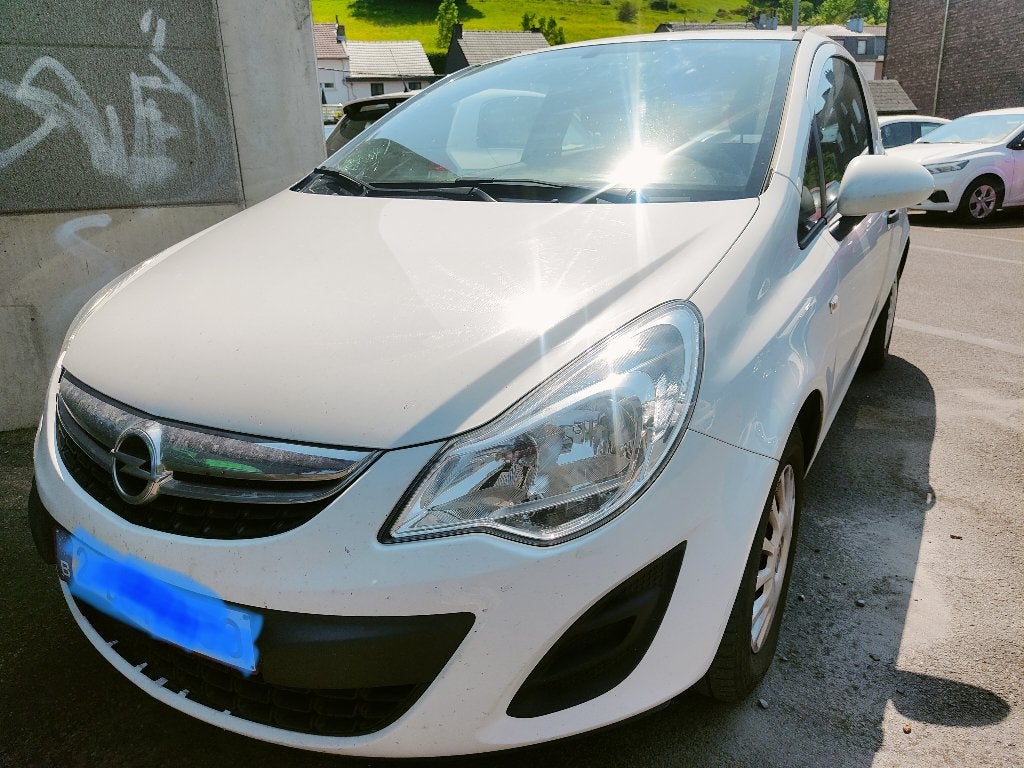 Opel Corsa 2012 essence, Euro 5, 99 g/km, 5 places, Particulier