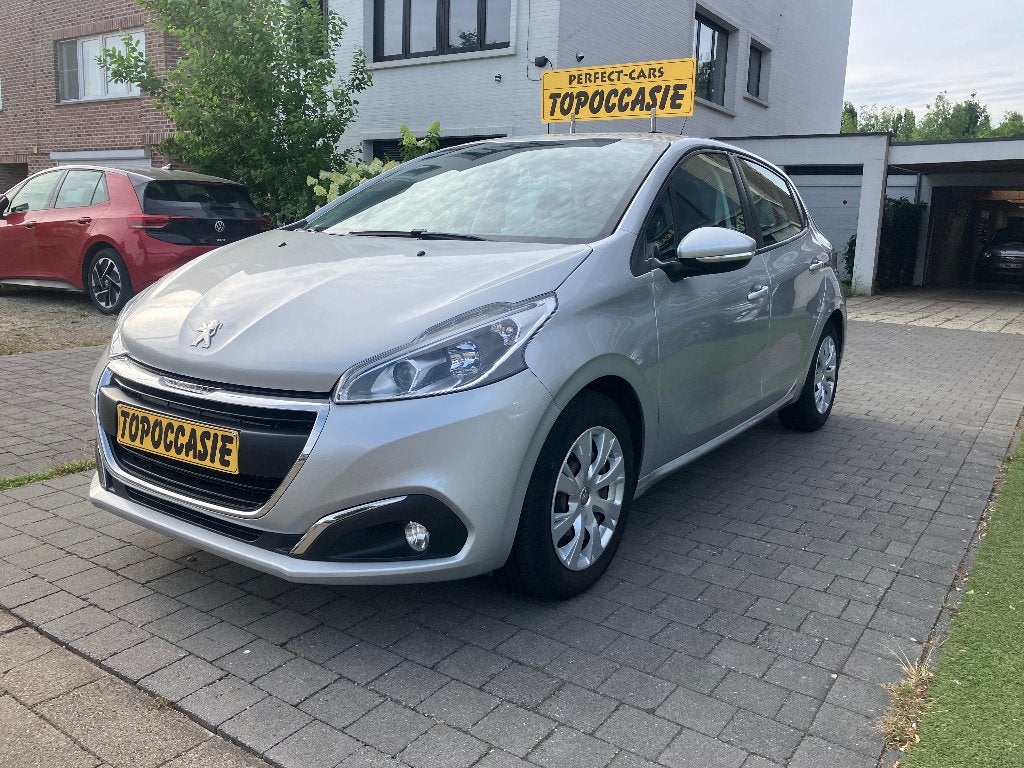 PEUGEOT 208 -BENZINE-AIRCO -TOPSTAAT-55.000 KM / 6.900 €, Autos, Argent ou Gris, Achat, Euro 6, Entreprise