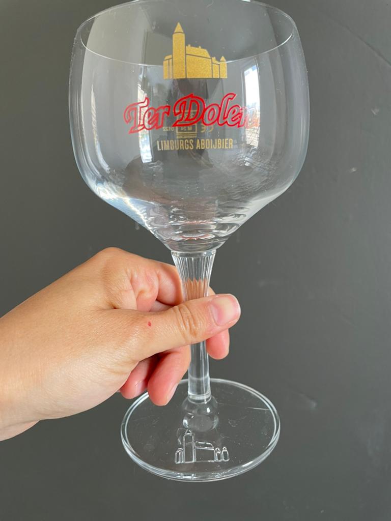 Ter dolen bierglas, Verzamelen, Ophalen of Verzenden, Zo goed als nieuw