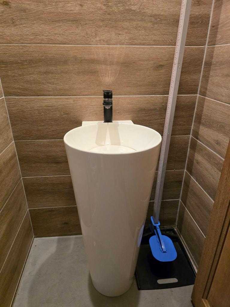 Mooie lavabo geplaatst nooit gebruikt., Huis en Inrichting, Ophalen of Verzenden