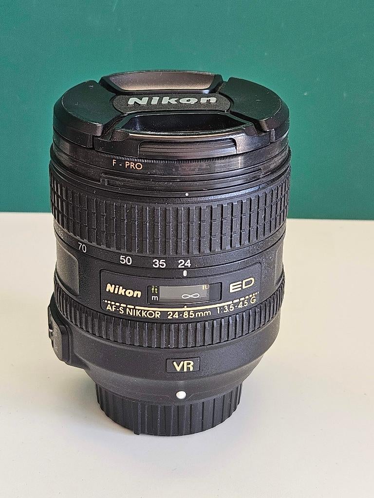 Nikon AF-S 24-85mm f/3.5-4.5G IF-ED VR lens, Audio, Tv en Foto, Ophalen of Verzenden, Zo goed als nieuw, Standaardlens, Zoom