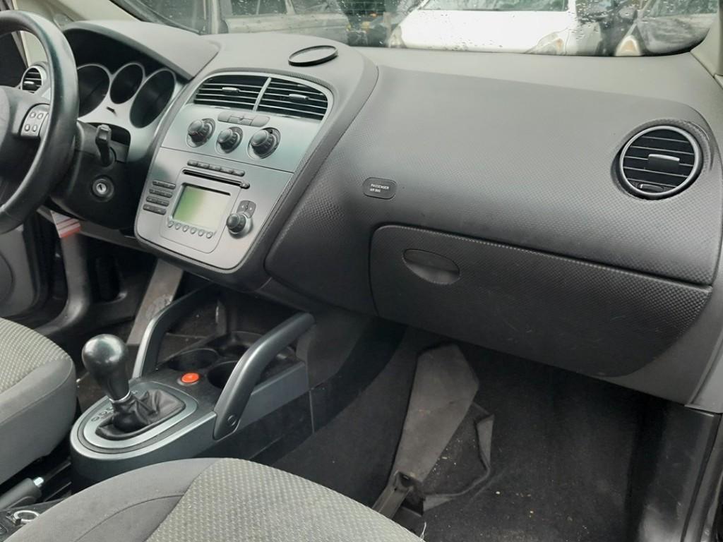 COMPARTIMENT A GANTS Seat Toledo (5P2) (01-2004/12-2010), Utilisé, Seat