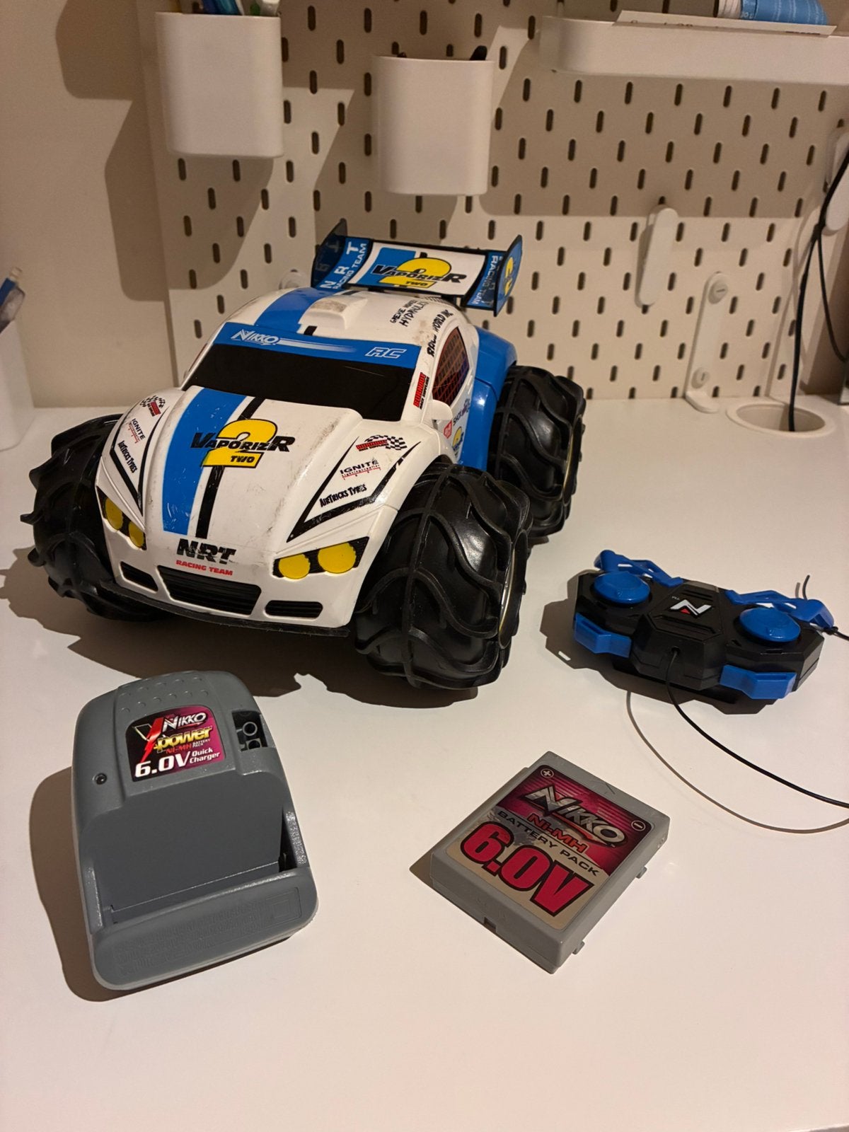 Nikko VaporizR 2 - RC auto, Kinderen en Baby's, Ophalen, Zo goed als nieuw, Afstandsbediening