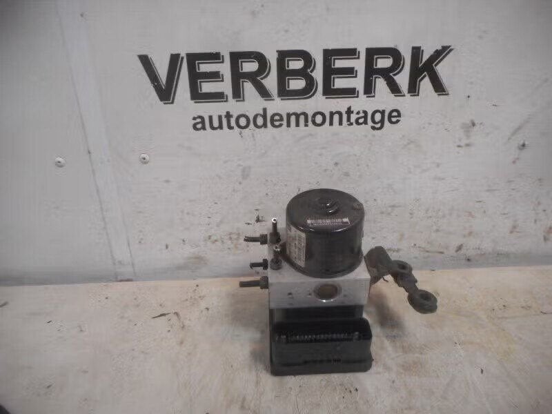 ABS POMP Volkswagen Golf IV Variant (1J5) (1jo614117e), Enlèvement ou Envoi, Volkswagen, Utilisé, Sodener Straße 9 65824 Schwalbach, DE