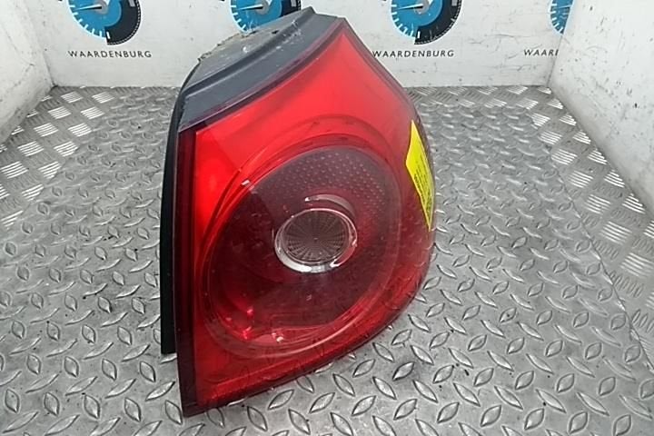 VOLKSWAGEN GOLF 1.6 FSI TRENDL. BNS ACHTERLICHT R 1K6945096Q, Ophalen of Verzenden, Gebruikt, ARN erkend