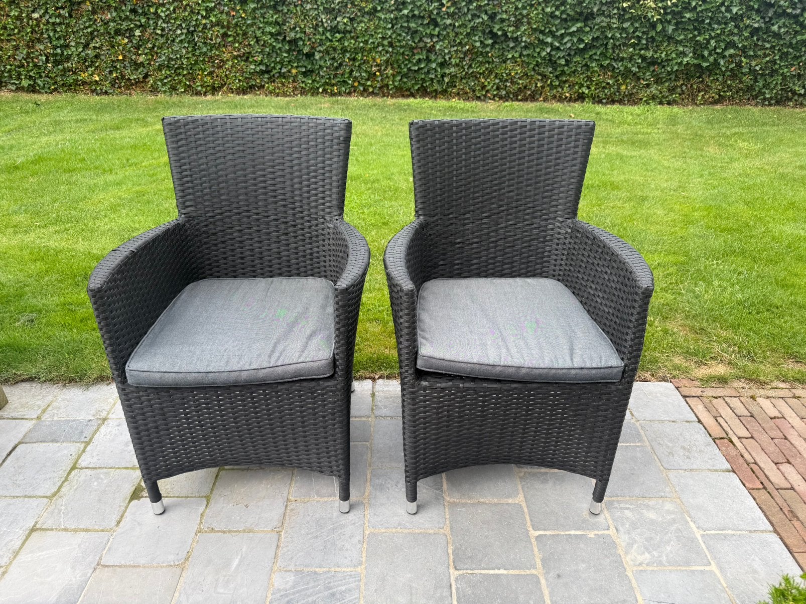 2 Wicker Tuinstoelen met Kussens – Zeer nette staat, Enlèvement, Comme neuf, Osier