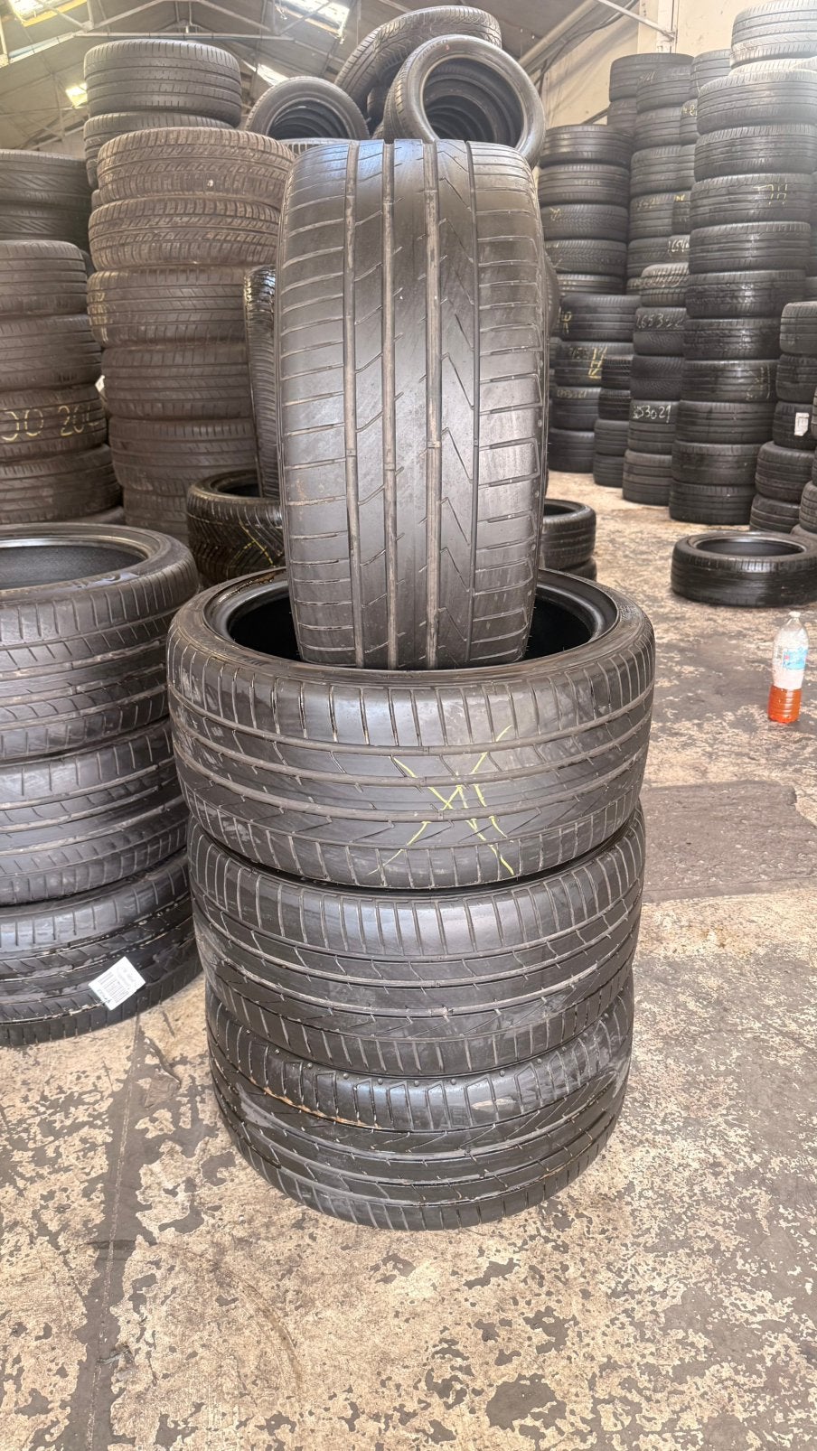 245/35/19 Hankook avec montage et équilibrage, Enlèvement