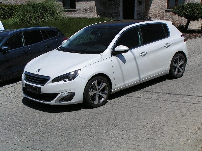 peugeot 308, 1200cc, 96kw , benzine, '2016, Auto's, Voorwielaandrijving, Stof, 1199 cc, Electronic Stability Program (ESP)