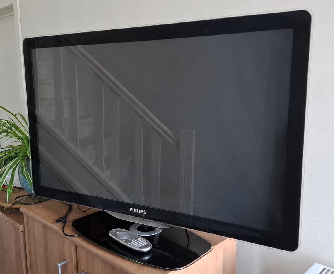 Philips tv 37" ambilight, Audio, Tv en Foto, Televisies, LCD, Philips, Ophalen