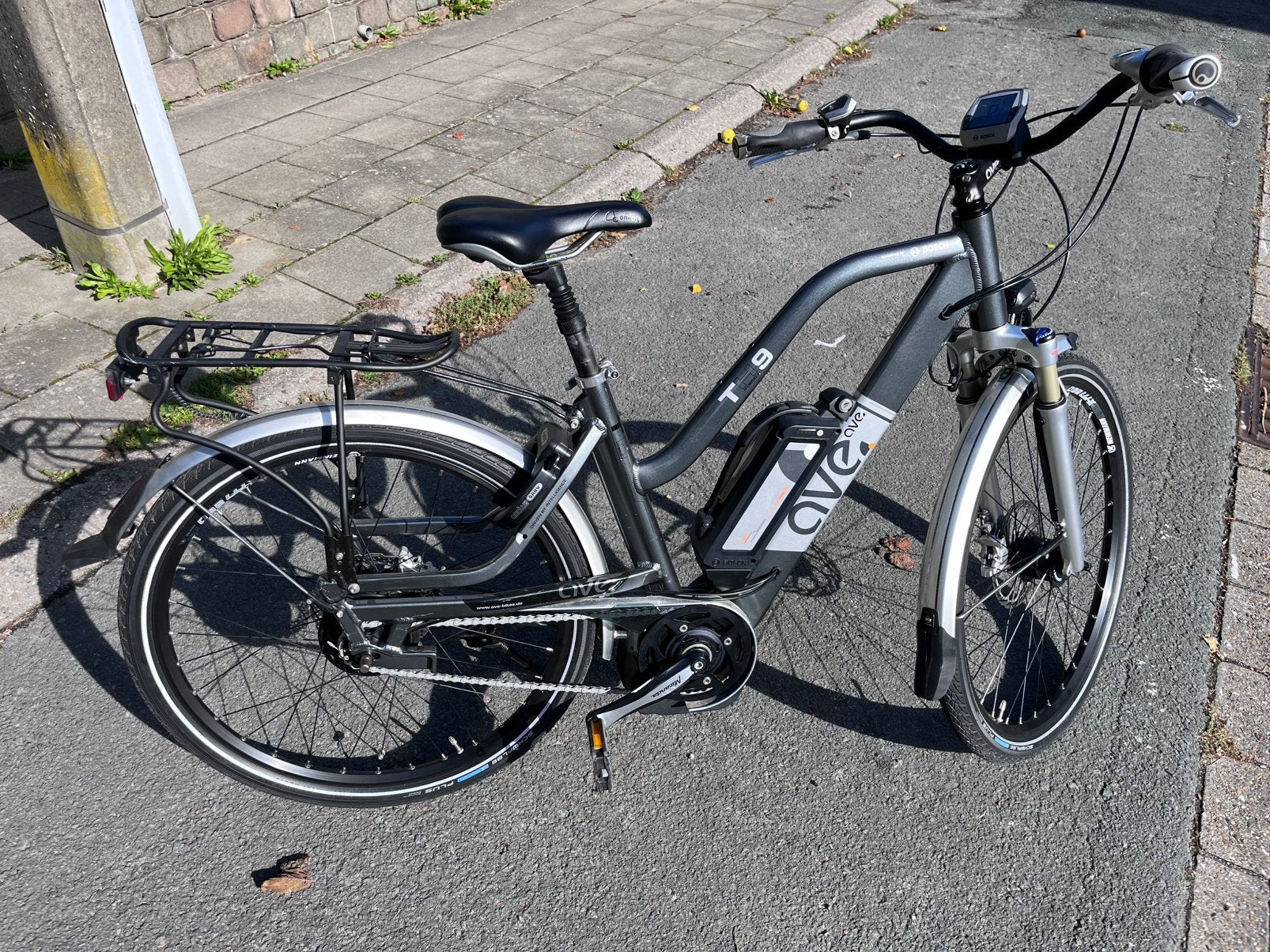 Velo électrique AVE TH9 - moteur Bosch, Enlèvement, Comme neuf, Autres marques
