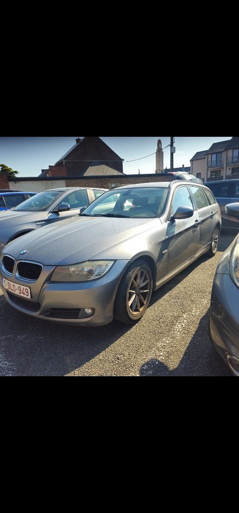 BMW 316D TOURING, Auto's, Euro 5, Zwart, 5 deurs, Particulier