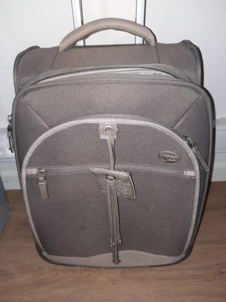 American Tourister Koffer, Bijoux, Sacs & Beauté, 35 à 45 cm, Plastique souple, Poignée extensible, Enlèvement