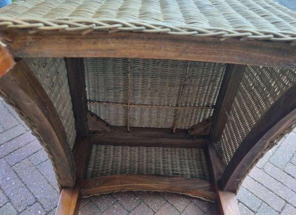 12 chaises de campagne ART:155/26.5, ., Enlèvement, ., Bois