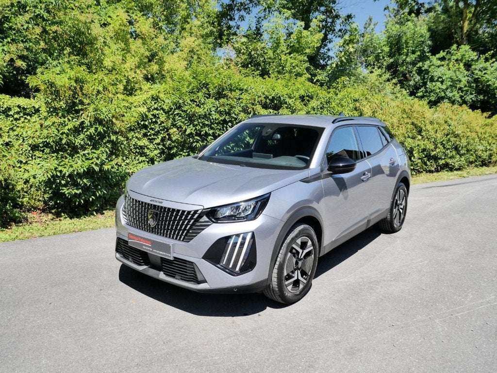 Peugeot 2008 Allure (année de construction 2025), Autos, Peugeot, Argent ou Gris, Achat, 129 g/km, Entreprise
