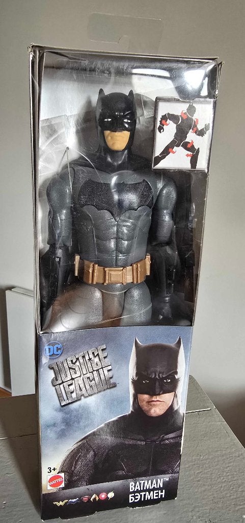 DC Justice League Batman True Moves figure 30cm, Enlèvement ou Envoi, Neuf