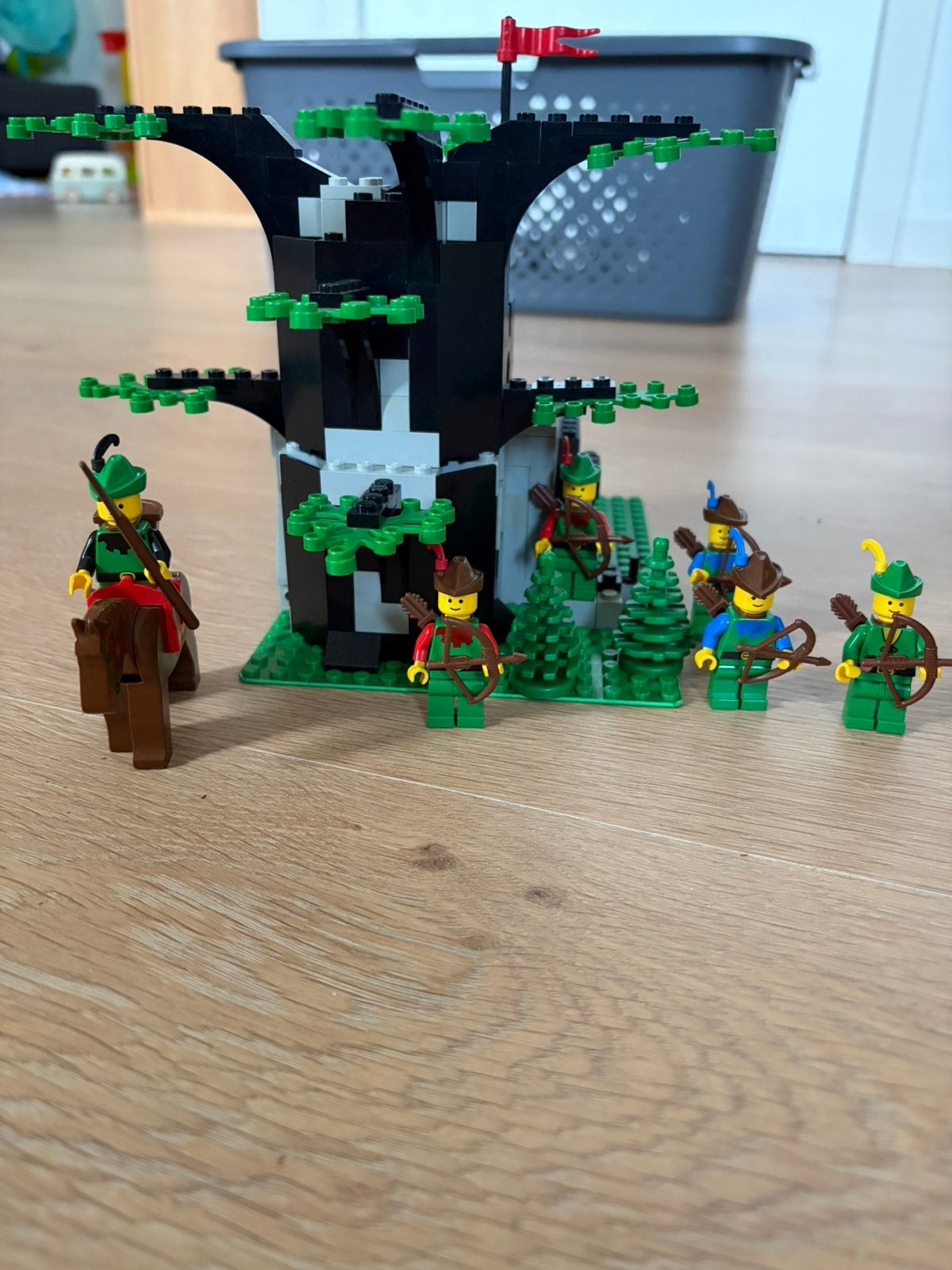 Lego 6066 Camouflaged Outpost, Ophalen of Verzenden, Zo goed als nieuw, Compleet, Lego