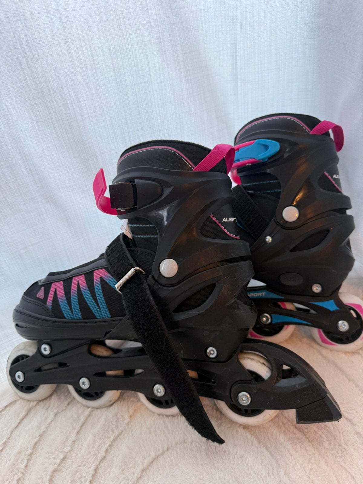 Patins à roues alignées Alert Sport tailles 39-42, Enlèvement, Comme neuf, Enfants