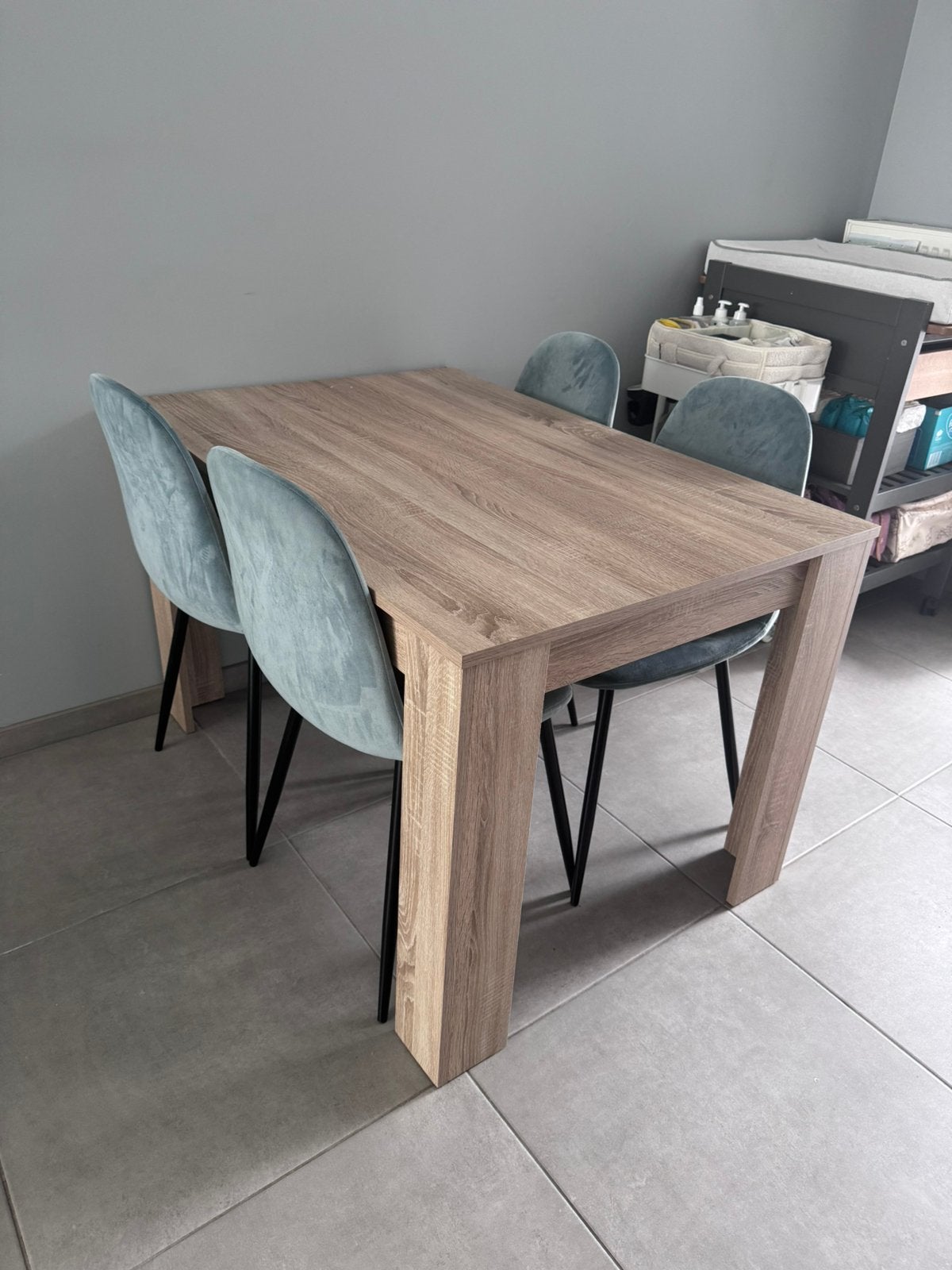 Tafel +4stoelen, Ophalen, Gebruikt, 50 tot 100 cm, 150 tot 200 cm