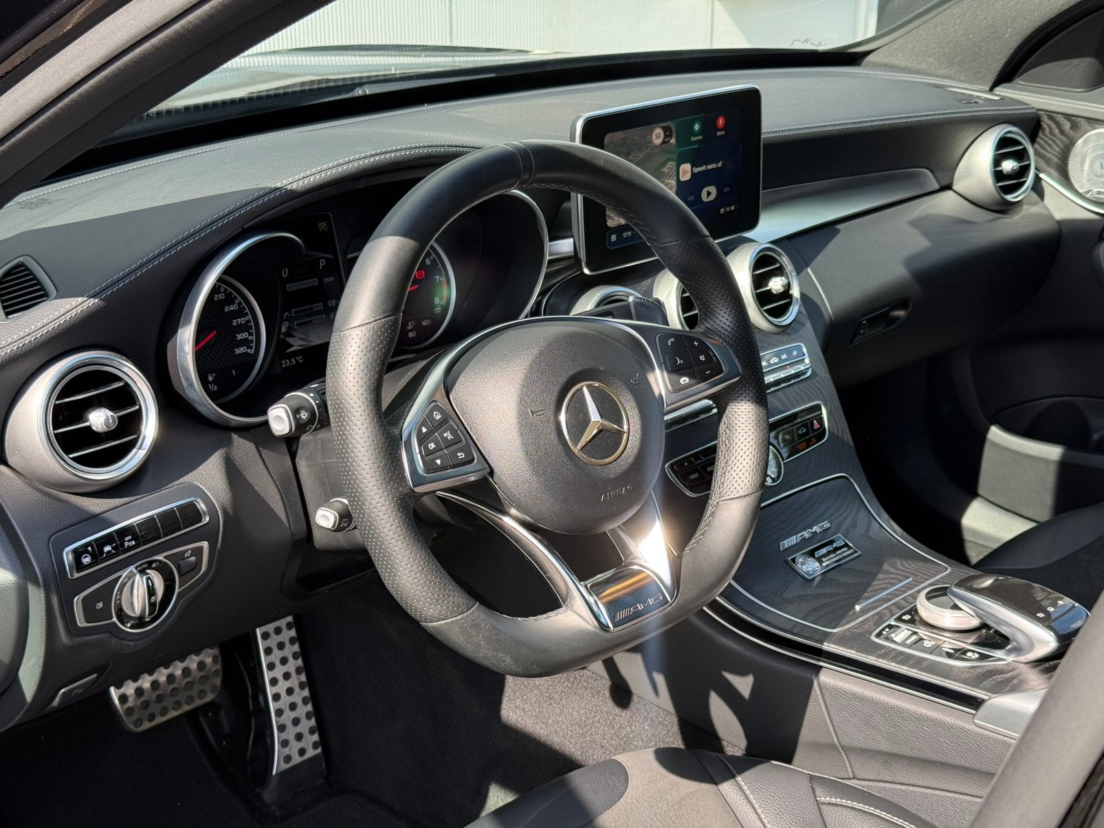 MERCEDES C63 AMG - LICHTE VRACHT - PANO - BURMESTER, Autos, Mercedes-Benz, Cuir, Achat, Entreprise, Entretenue par le concessionnaire