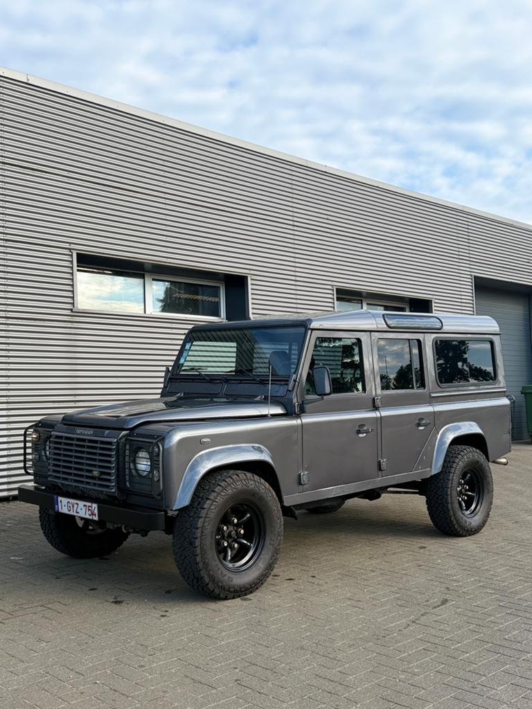Defender 110 td5 lichte vracht + originele zetels, Auto's, Defender, Diesel, Te koop, Particulier