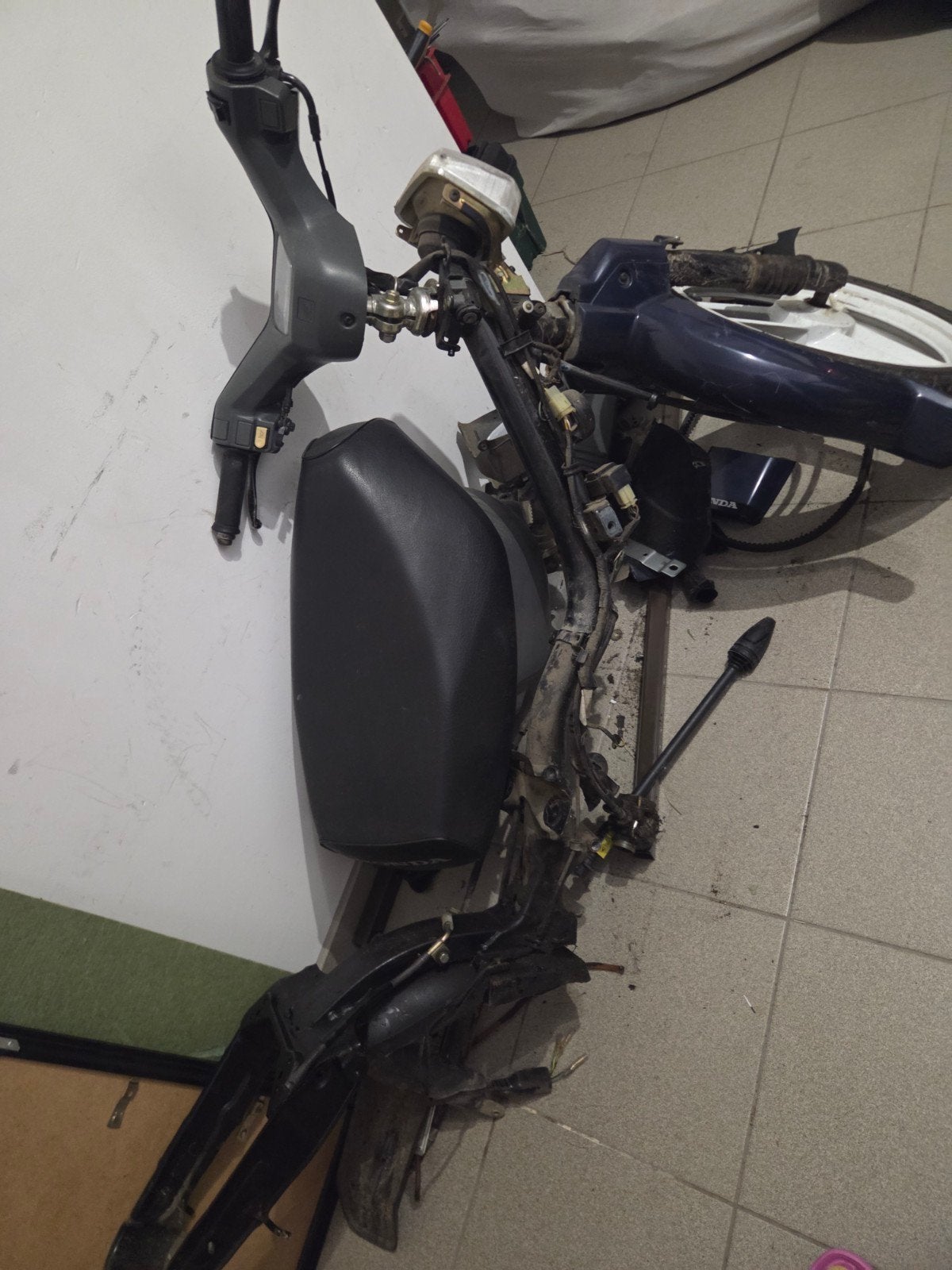 honda wallaroo A klasse kader met onderdelen, Fietsen en Brommers, Ophalen