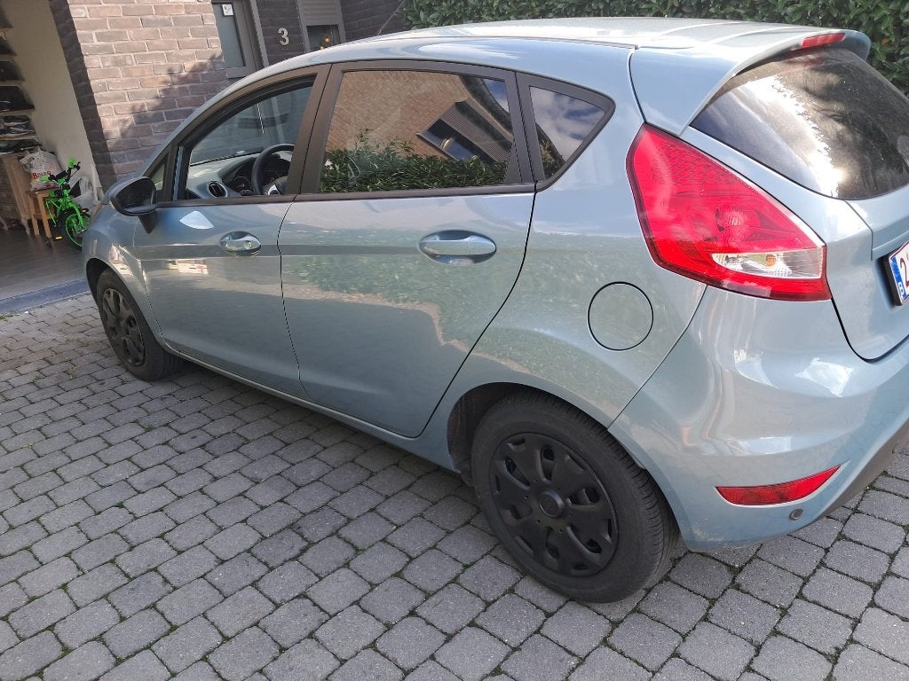 Ford fiesta 1.6tdci ecoboost, Autos, Ford, Cuir, 3 places, Boîte manuelle, Entretenue par le concessionnaire