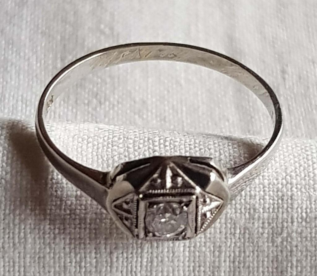 Bague en brillant 18 carats - Art Déco., Bijoux, Sacs & Beauté, Enlèvement ou Envoi, Or, Bague, Avec pierre précieuse