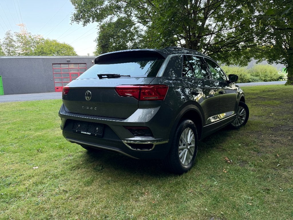 VOLKSWAGEN T-ROC - 1.5 TSI - 150pk - TOPSTAAT - GARANTIE -, Voorwielaandrijving, Dealer onderhouden, Stof, 1498 cc