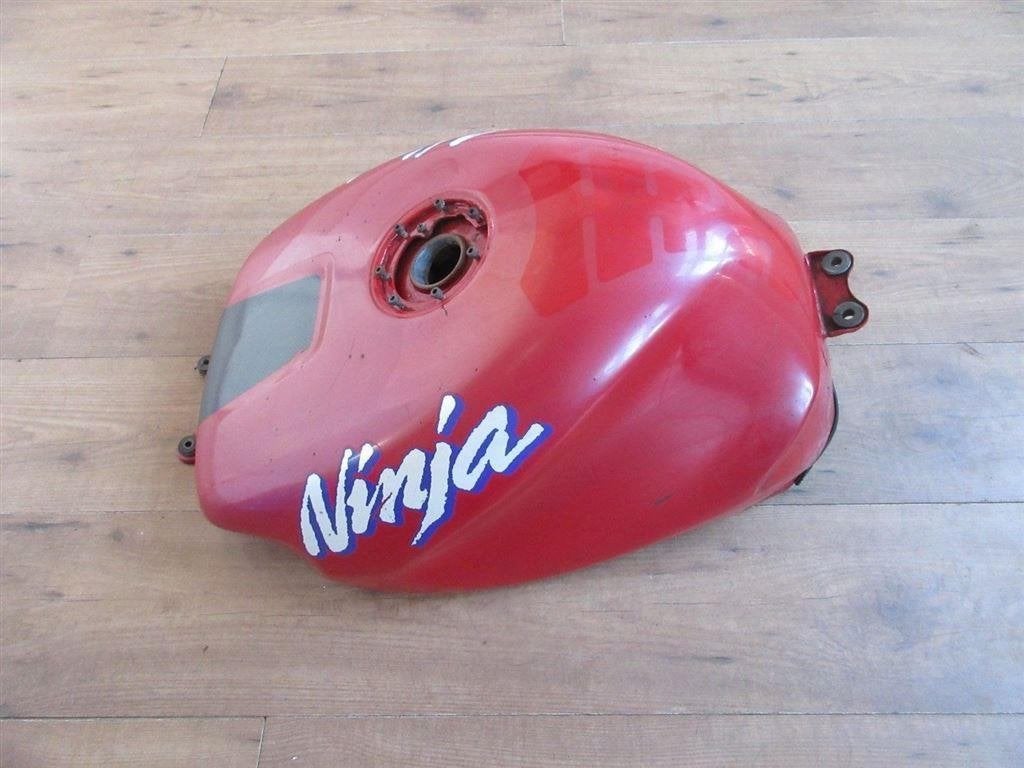 Kawasaki ZX7R benzinetank ZX-7R benzine fuel petrol gas tank, Motoren, Onderdelen | Kawasaki, Ophalen of Verzenden, Gebruikt