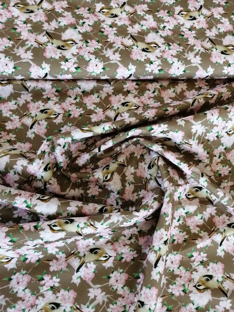 Outlet : corduroy/ribfluweel stof babycord vogels/bloemen, Hobby & Loisirs créatifs, Tissus & Chiffons, Neuf, Coton, Brun, 120 cm ou plus