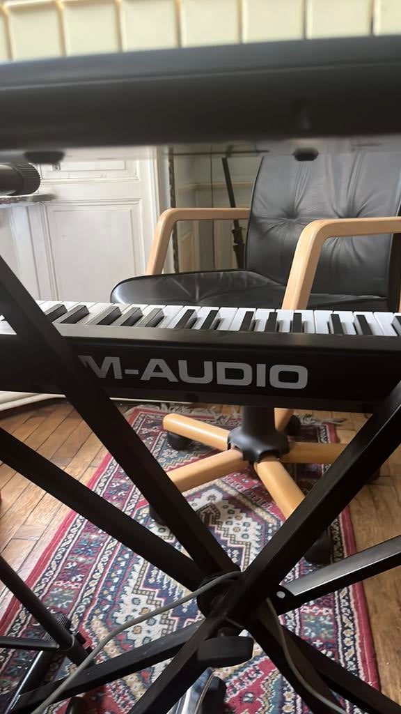 Piano MIDI M AUDIO MK3, Enlèvement
