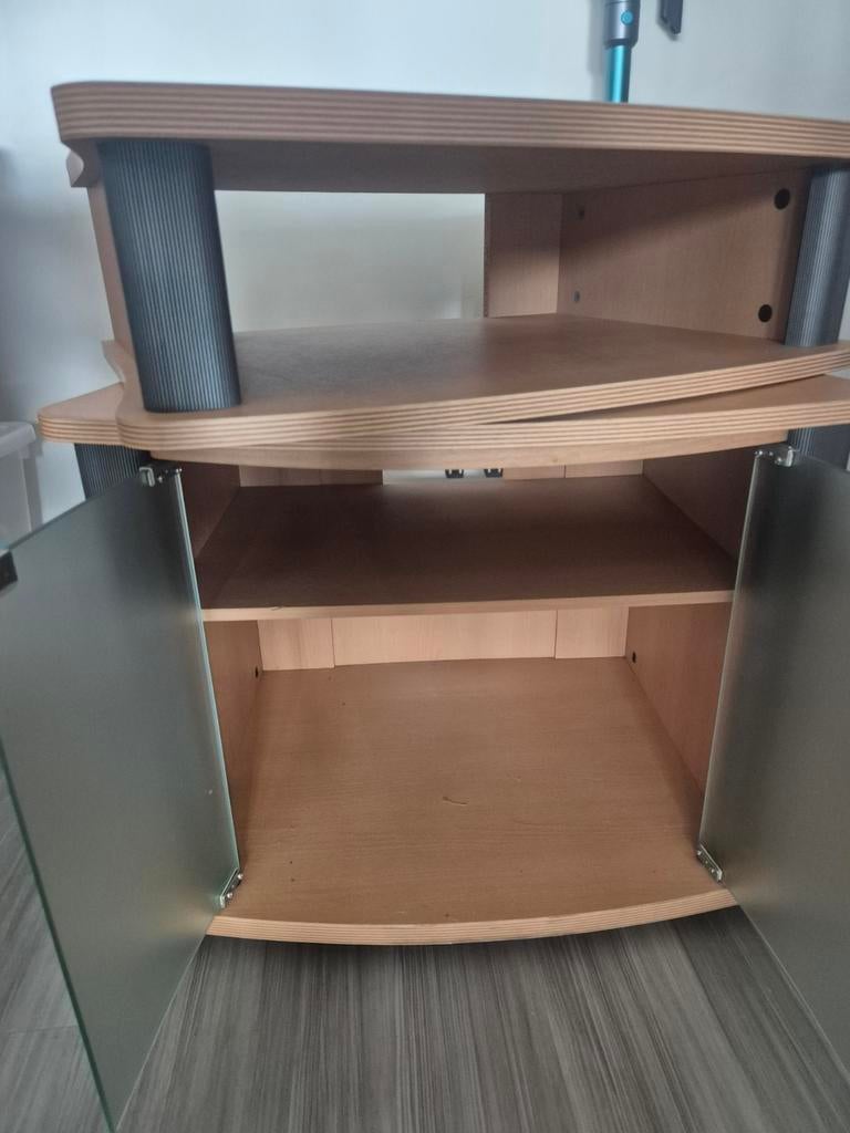 Meuble tele pivotant, Gebruikt, 70 tot 120 cm, Glas, Minder dan 70 cm