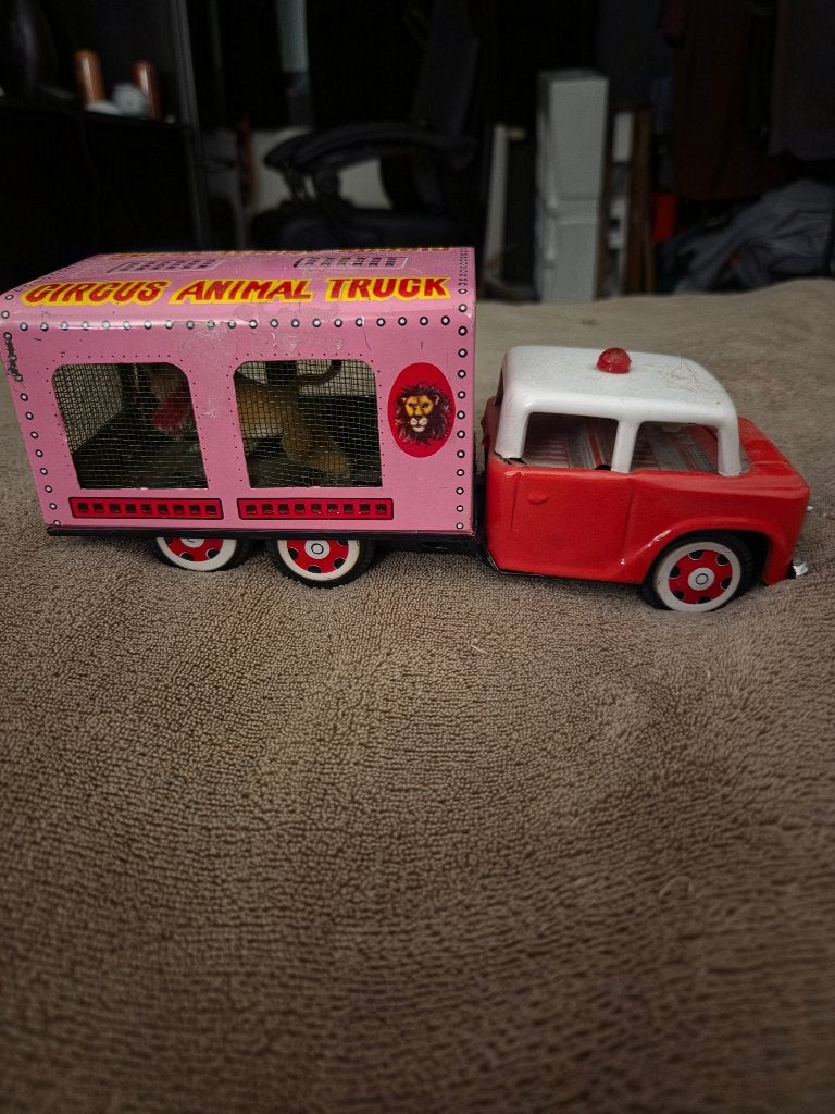 Vintage style truck, Ophalen of Verzenden
