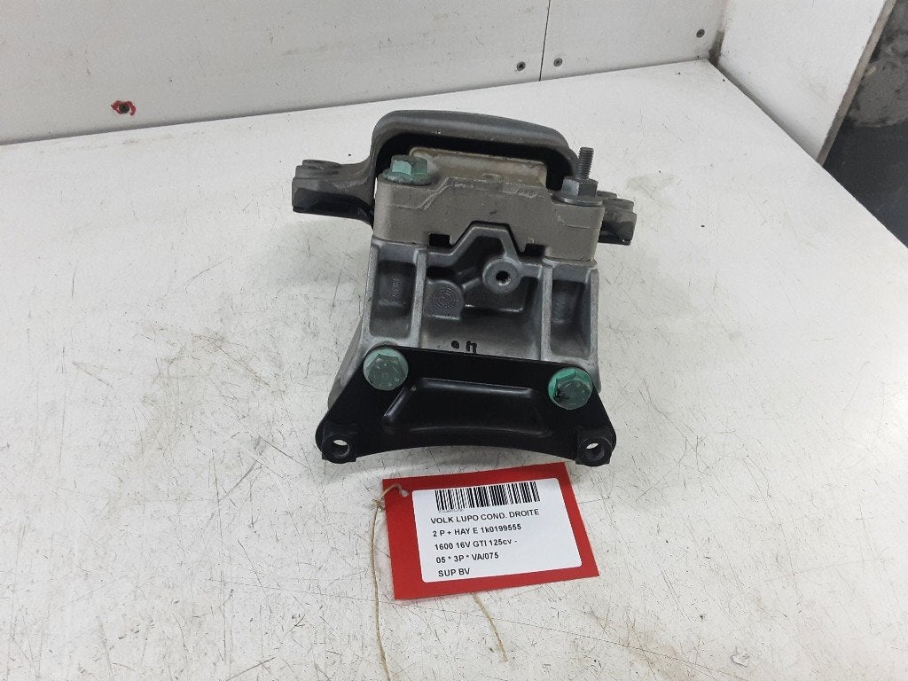 SUPPORT BOITE DE VITESSES Volkswagen Lupo (6X1) (1K0199111), Volkswagen, Mevr. I. Hauben, Utilisé, Rue de l'Espoir 34 34
4030  GRIVEGNÉE, BE